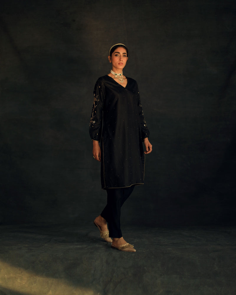 Shikha Mehta Priyanka Black Meha Kurta Set Silk Silk Chanderi Black Hana Ss21F-Mb - Shop Cult Modern