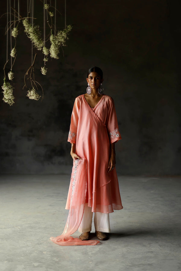 Shikha Mehta Oprah Koral Amaya Angarakha Set Chanderi Silk Koral Paak Ss22-Smca02 - Shop Cult Modern