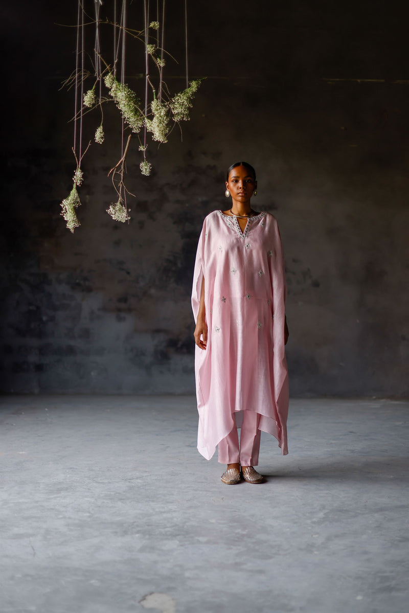 Shikha Mehta Jennifer Jamuni Anisa Kaftan Set Silk Chanderi Lilac Paak Ss22-Smja14 - Shop Cult Modern
