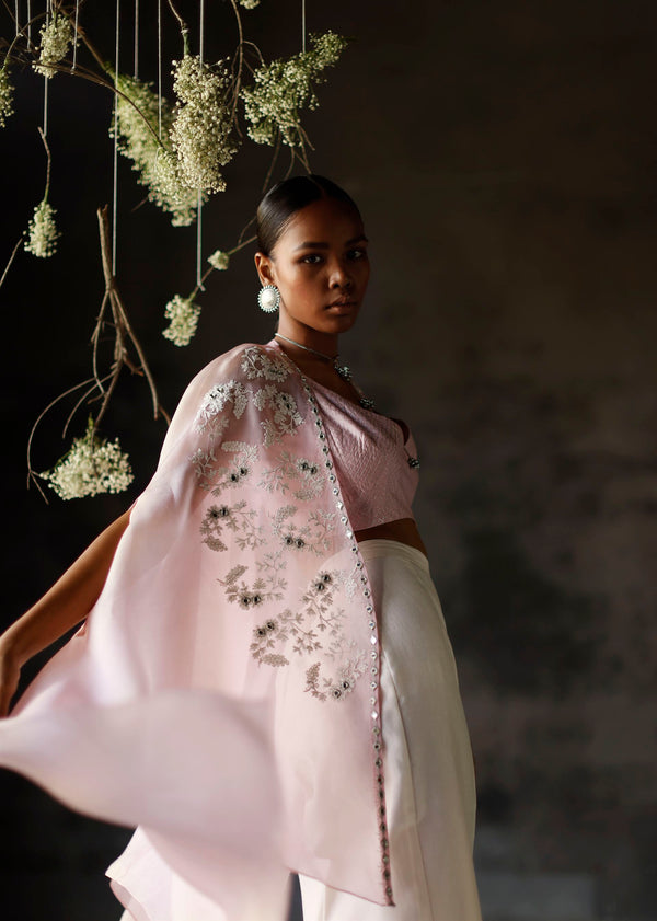 Shikha Mehta Rihanna Jamuni Ruhee Cape Set Satin Organza Lilac Paak Ss22-Smjr15 - Shop Cult Modern