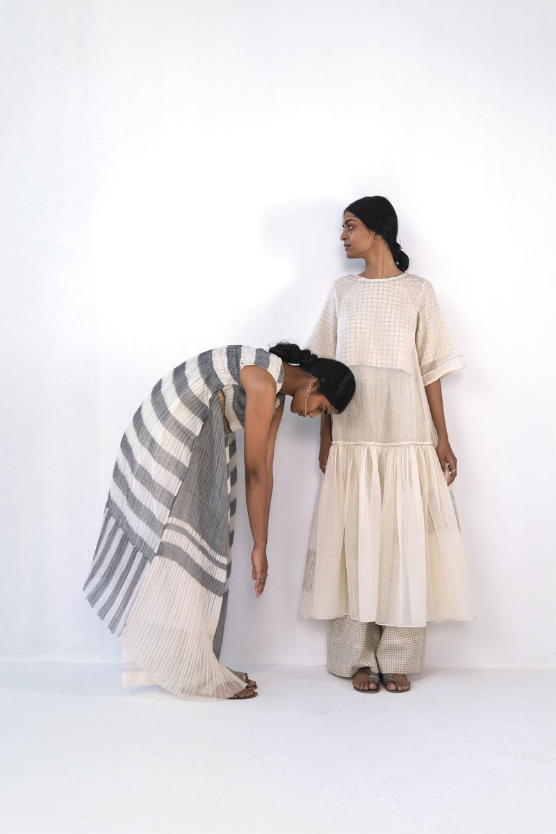 Urvashi Kaur   -   Ratio Dress Hand Block Printed - Shop Cult Modern