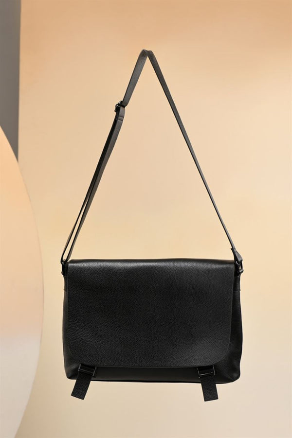 Perona   -   Mens-Leather Goods-Bags & Accessories -Yuuma-Pmb-Ss21-62-N/A-Black - Shop Cult Modern