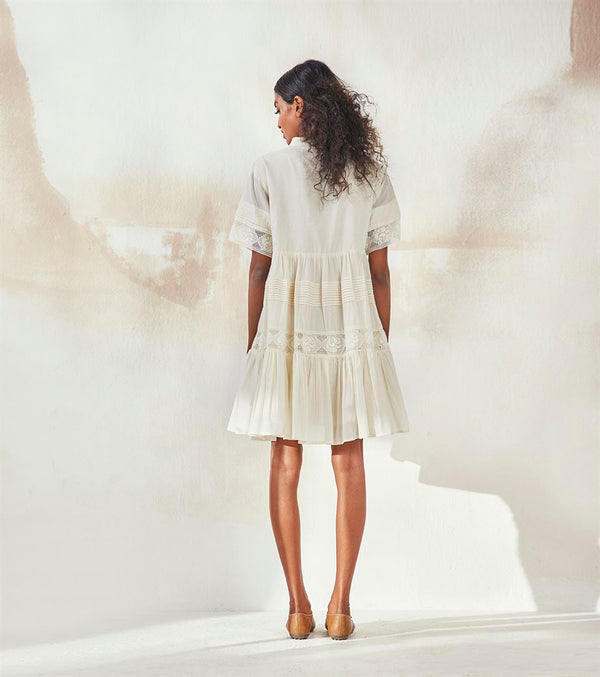 Khara Kapas  I  Louisville The White Light Dress - Shop Cult Modern