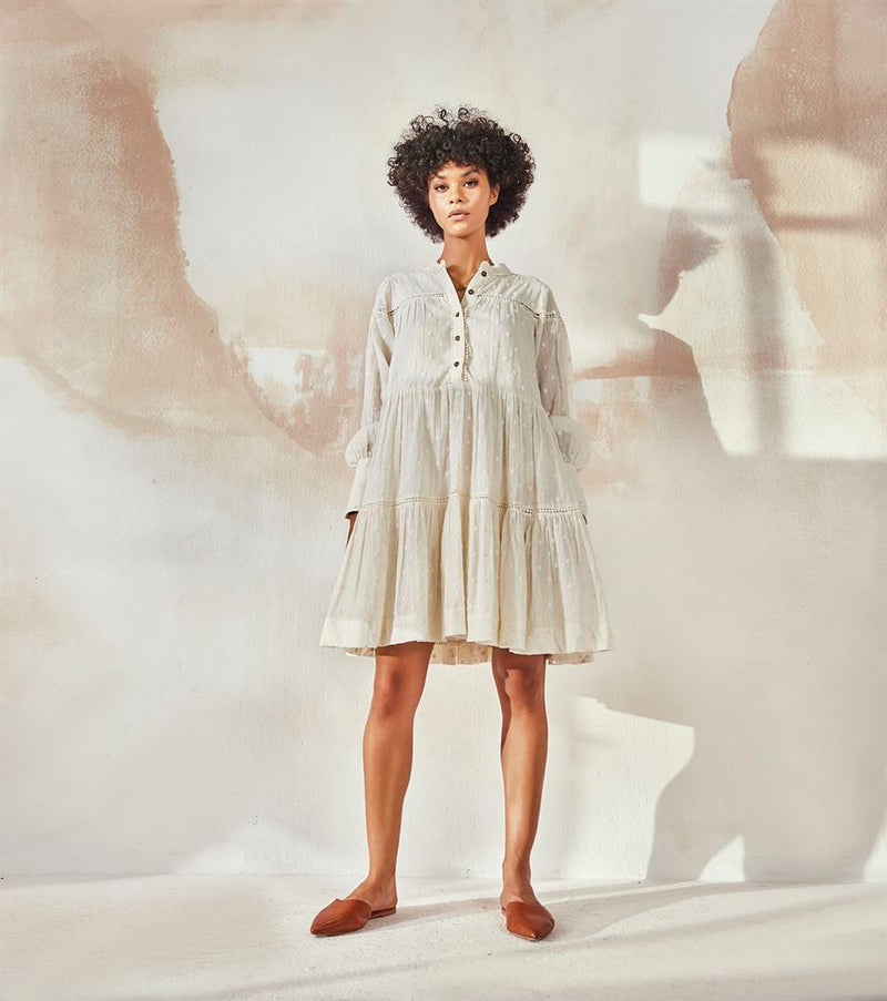 Khara Kapas  I  Dallas White Pebble Dress - Shop Cult Modern